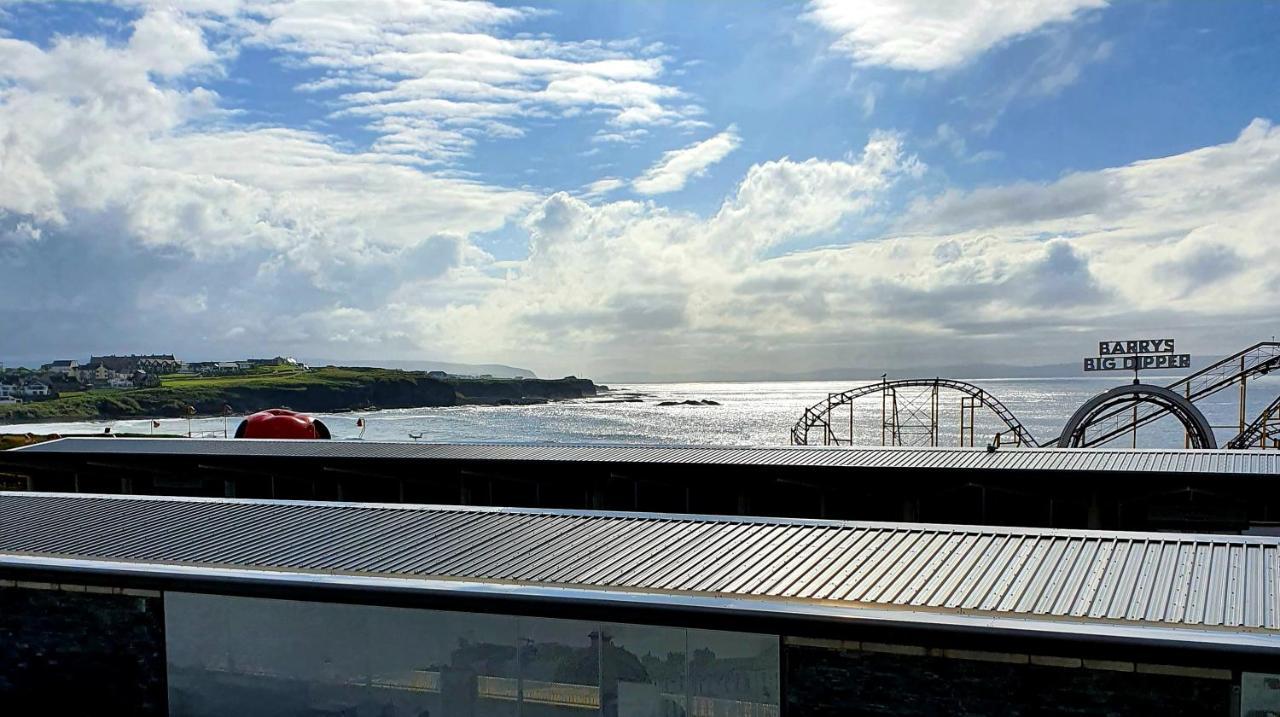 Apartament In The Heart Of Portrush - Beautiful Views Zewnętrze zdjęcie